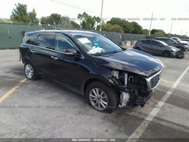 KIA SORENTO 2019 5xypg4a38kg562106