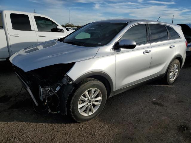 KIA SORENTO 2019 5xypg4a38kg577463