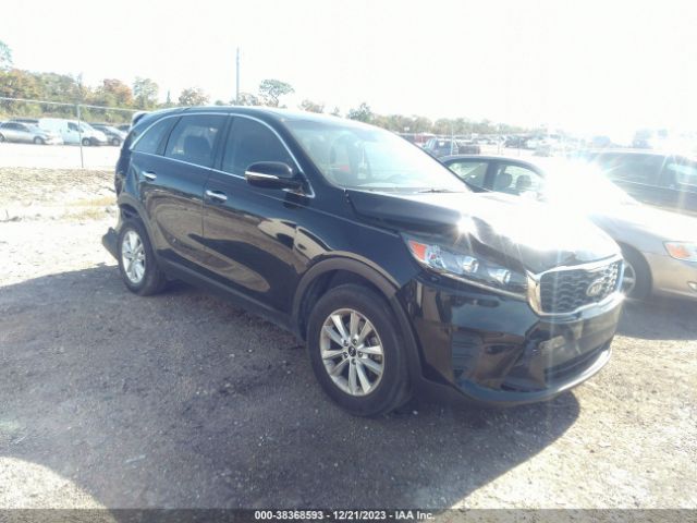 KIA SORENTO 2019 5xypg4a38kg581769