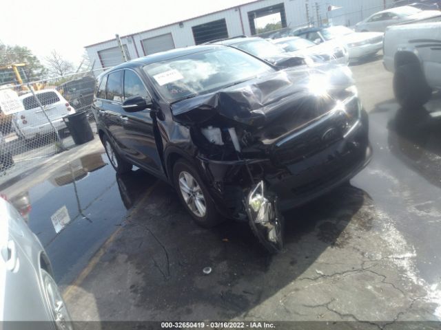 KIA SORENTO 2019 5xypg4a38kg583277