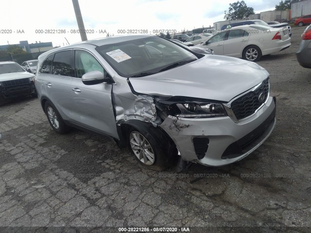 KIA SORENTO 2019 5xypg4a38kg587863