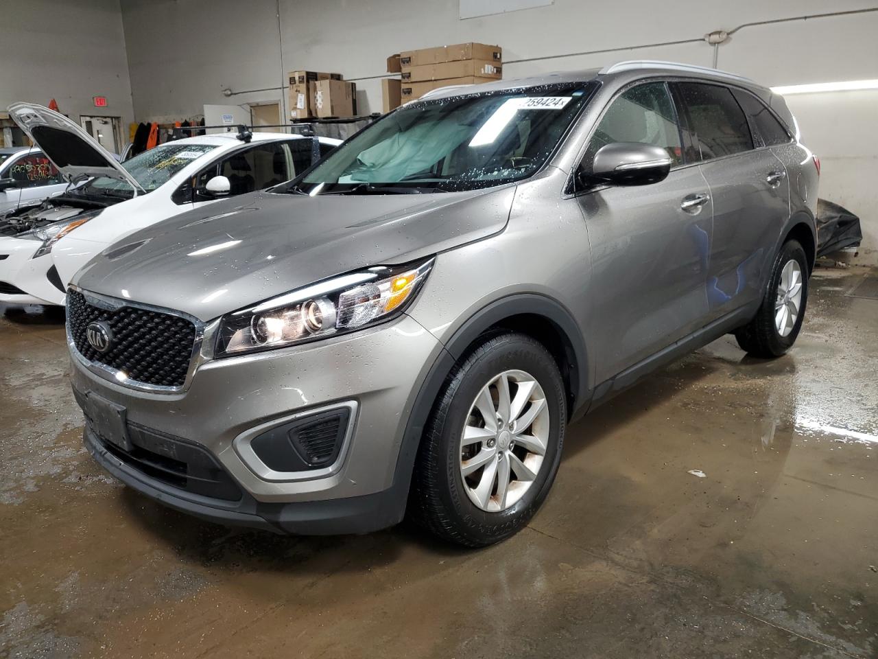 KIA SORENTO 2017 5xypg4a39hg218986