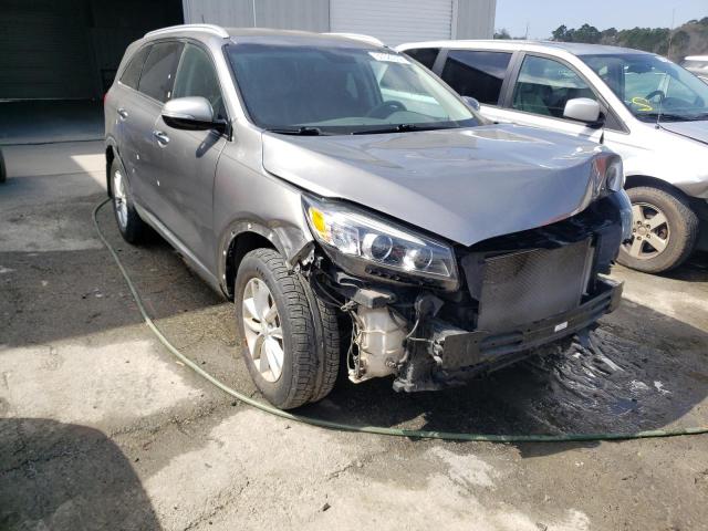 KIA SORENTO LX 2017 5xypg4a39hg240616