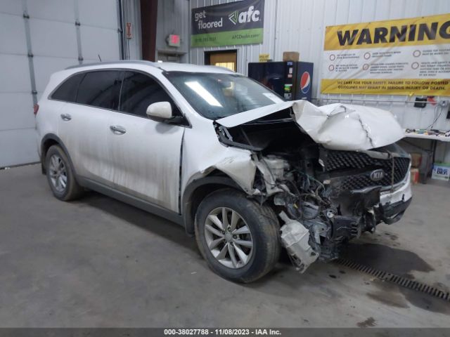 KIA SORENTO 2017 5xypg4a39hg262714