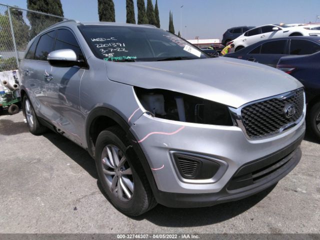 KIA SORENTO 2018 5xypg4a39jg348532