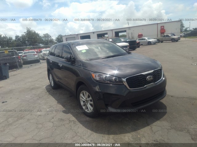 KIA SORENTO 2019 5xypg4a39kg513013