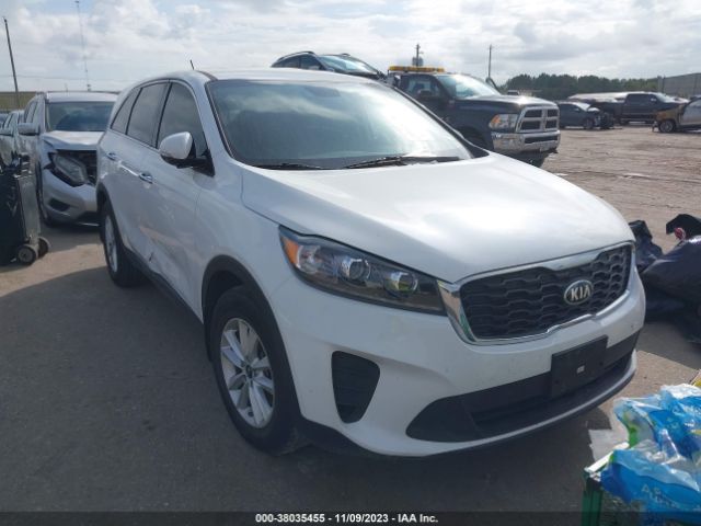 KIA SORENTO 2019 5xypg4a39kg568111