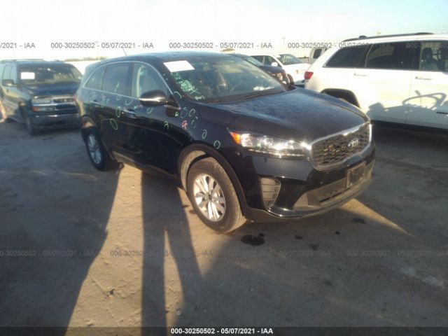 KIA SORENTO 2019 5xypg4a39kg579352