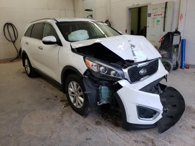 KIA SORENTO LX 2016 5xypg4a3xgg045302