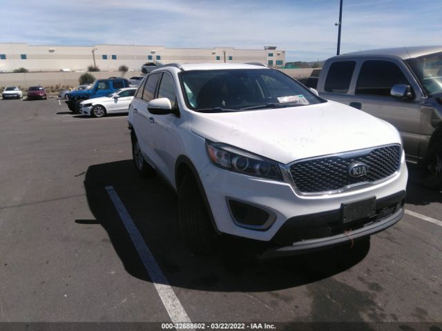 KIA SORENTO 2017 5xypg4a3xhg255884