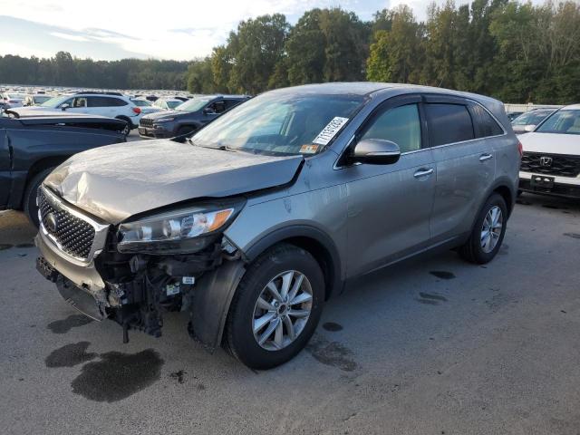 KIA SORENTO LX 2017 5xypg4a3xhg271664