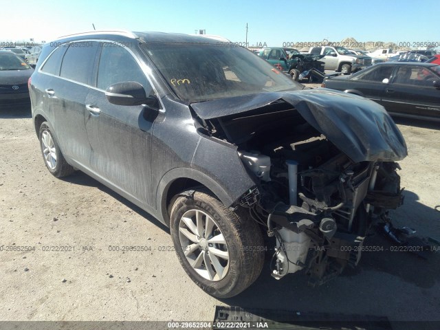 KIA SORENTO 2017 5xypg4a3xhg295589