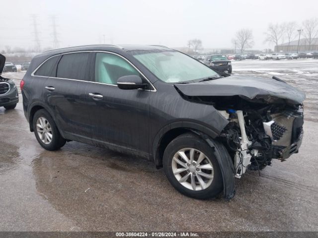 KIA SORENTO 2018 5xypg4a3xjg368031