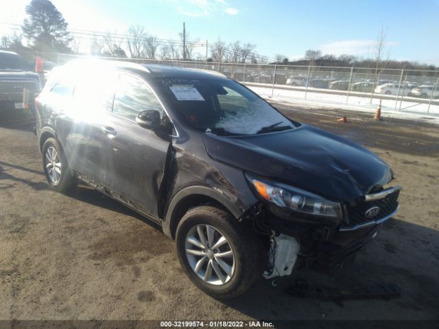 KIA SORENTO 2018 5xypg4a3xjg391647