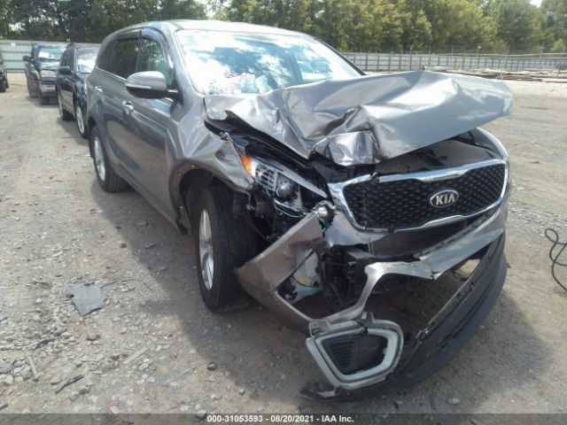 KIA SORENTO 2018 5xypg4a3xjg425764