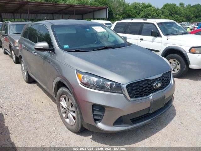 KIA SORENTO 2019 5xypg4a3xkg432439