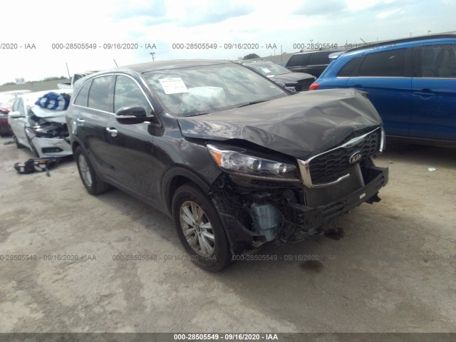 KIA SORENTO 2019 5xypg4a3xkg474626