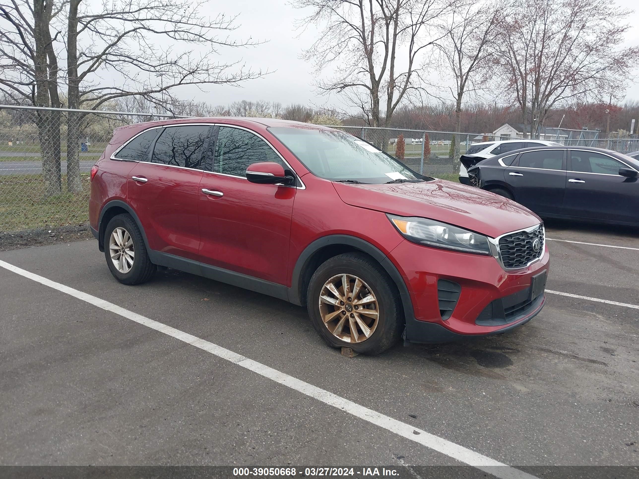 KIA SORENTO 2019 5xypg4a3xkg507379