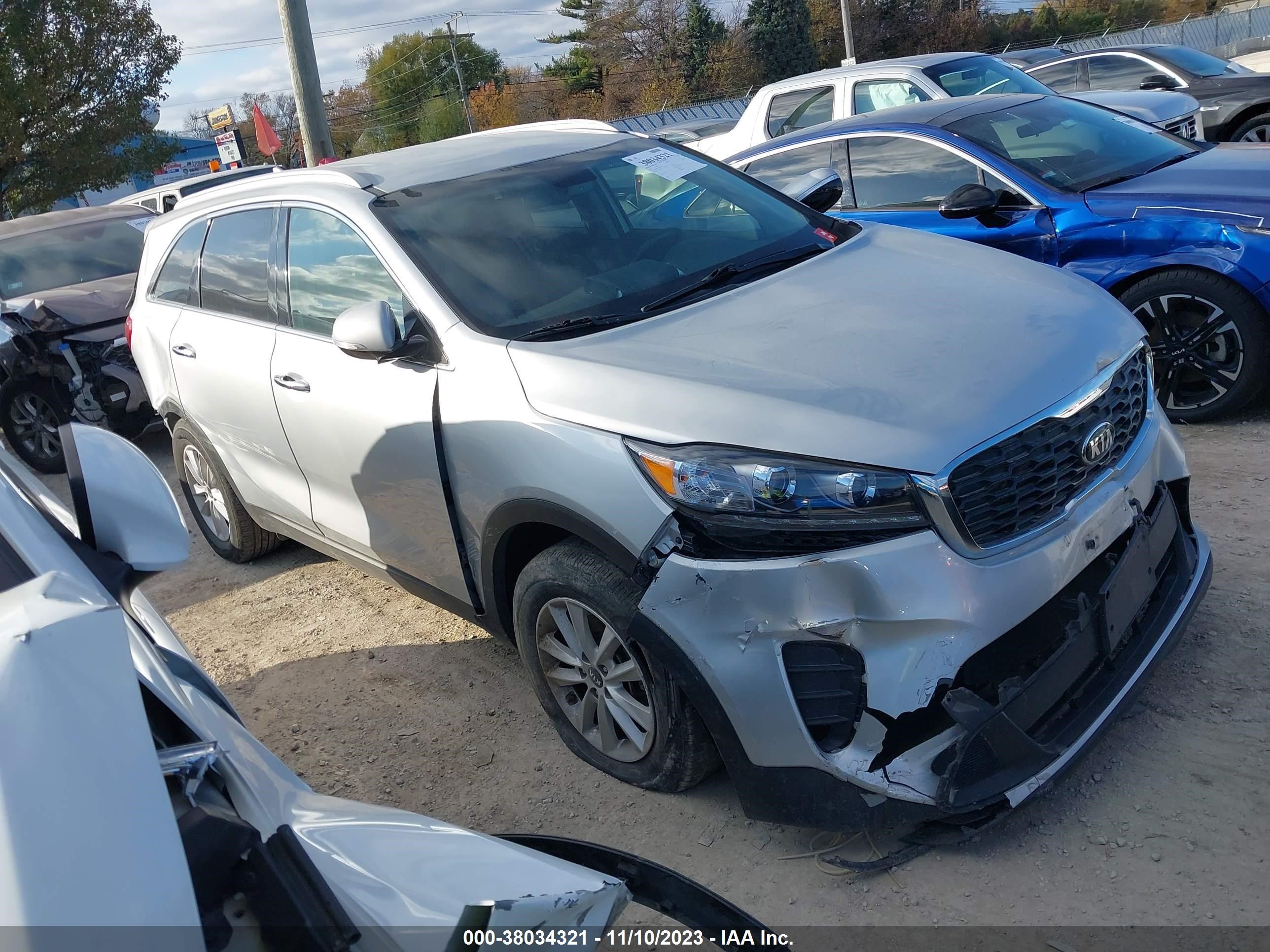 KIA SORENTO 2019 5xypg4a3xkg547977