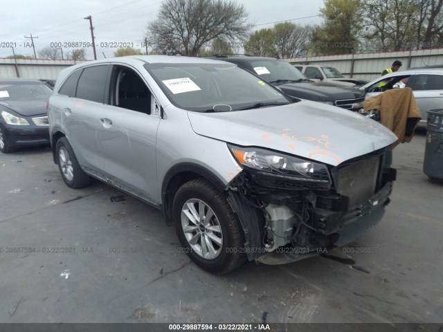 KIA SORENTO 2019 5xypg4a3xkg554623