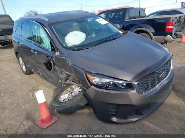 KIA SORENTO 2019 5xypg4a3xkg554914