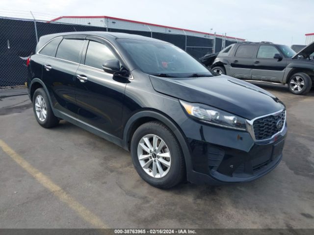 KIA SORENTO 2019 5xypg4a3xkg577660