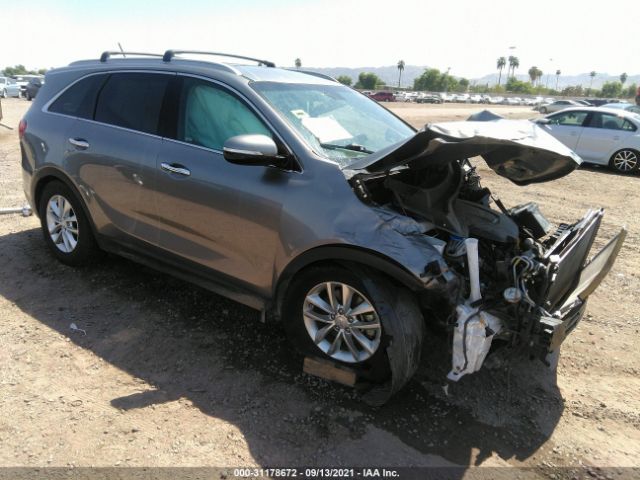 KIA SORENTO 2017 5xypg4a50hg328911