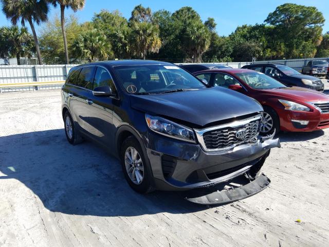 KIA SORENTO LX 2019 5xypg4a50kg484325