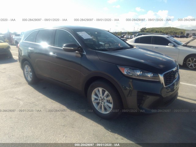 KIA SORENTO 2019 5xypg4a50kg547617