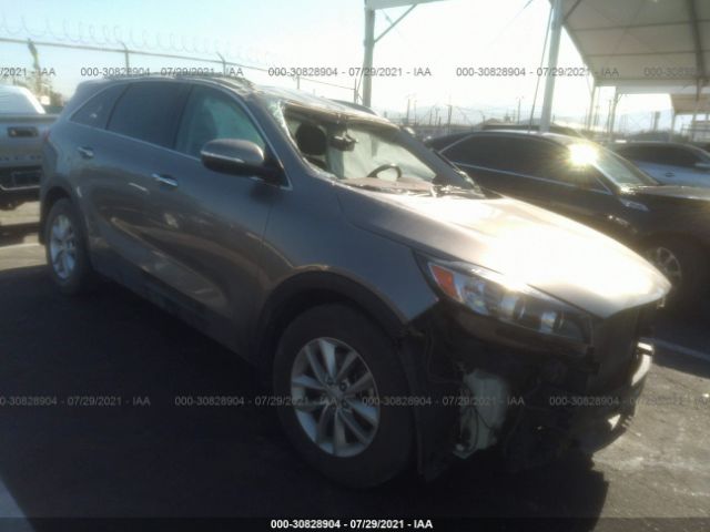 KIA SORENTO 2017 5xypg4a51hg229966