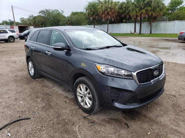 KIA SORENTO LX 2019 5xypg4a51kg474287