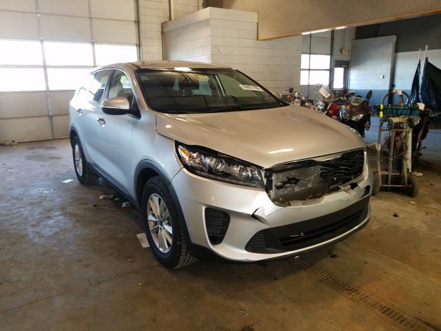 KIA SORENTO LX 2019 5xypg4a51kg571716