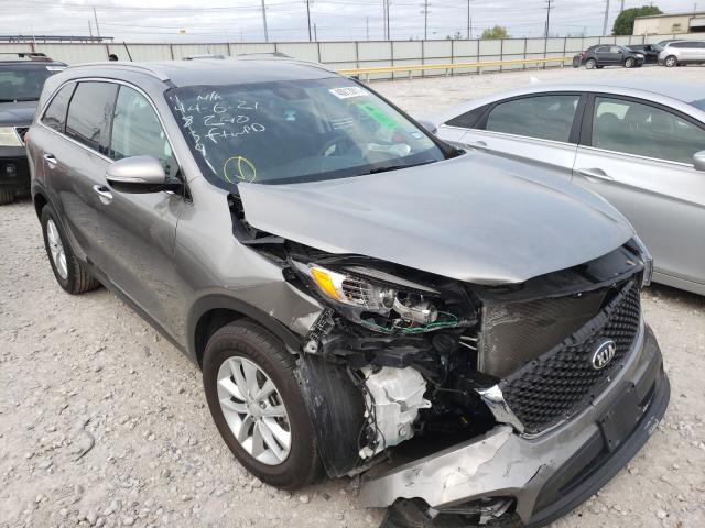 KIA SORENTO LX 2017 5xypg4a52hg211492