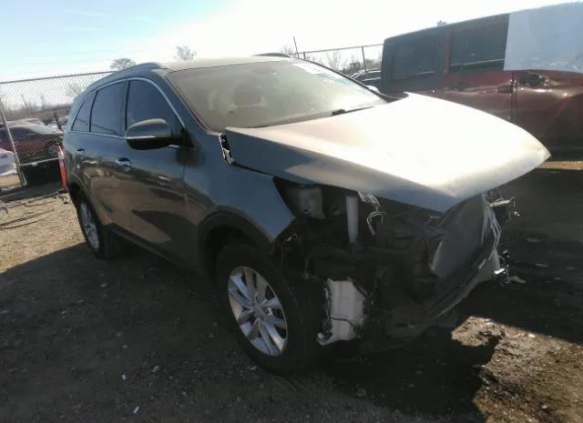 KIA SORENTO 2018 5xypg4a52jg393362