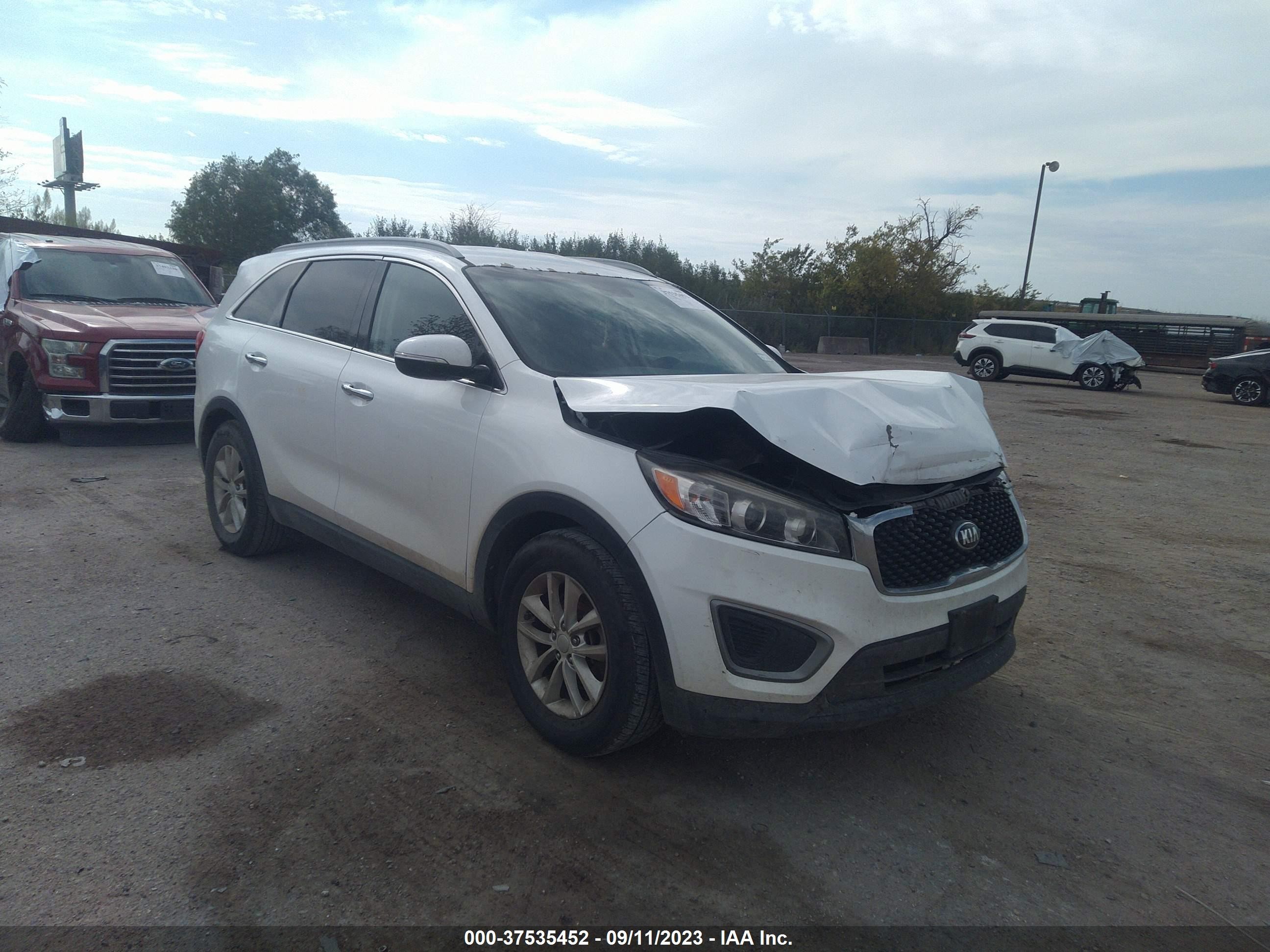 KIA SORENTO 2016 5xypg4a54gg024835