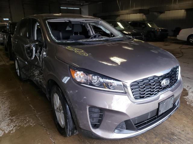 KIA SORENTO LX 2019 5xypg4a54kg448475