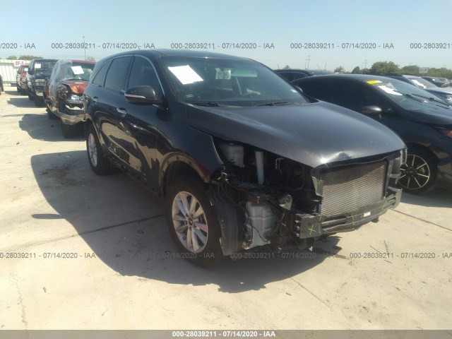 KIA SORENTO 2019 5xypg4a54kg484893