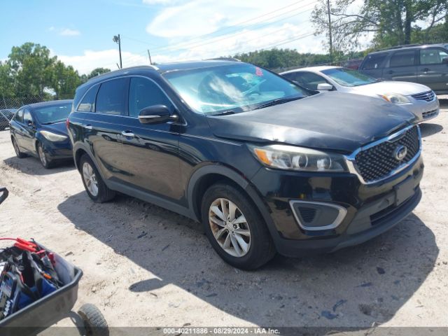 KIA SORENTO 2017 5xypg4a55hg208053