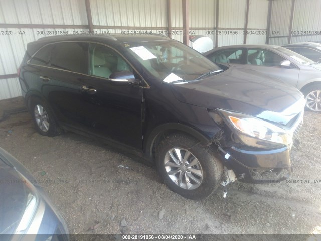 KIA SORENTO 2017 5xypg4a55hg221420