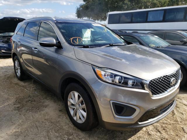 KIA SORENTO LX 2017 5xypg4a55hg227606