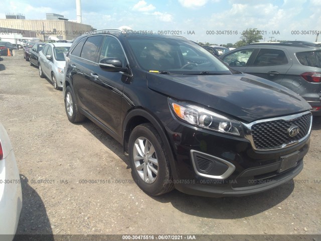 KIA SORENTO 2017 5xypg4a55hg252716