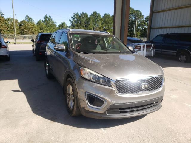 KIA SORENTO LX 2017 5xypg4a55hg285697