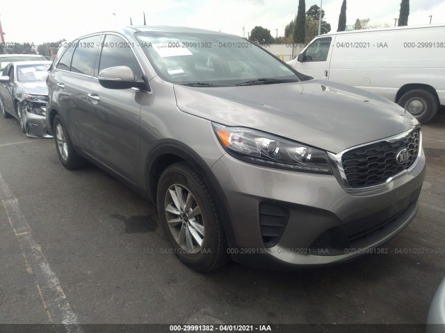 KIA SORENTO 2019 5xypg4a55kg488922