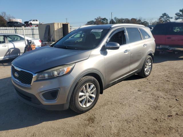 KIA SORENTO LX 2017 5xypg4a56hg200544