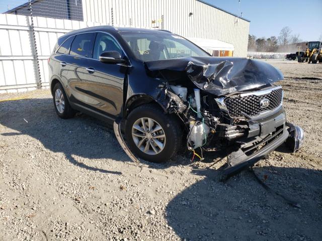 KIA SORENTO LX 2017 5xypg4a56hg215206