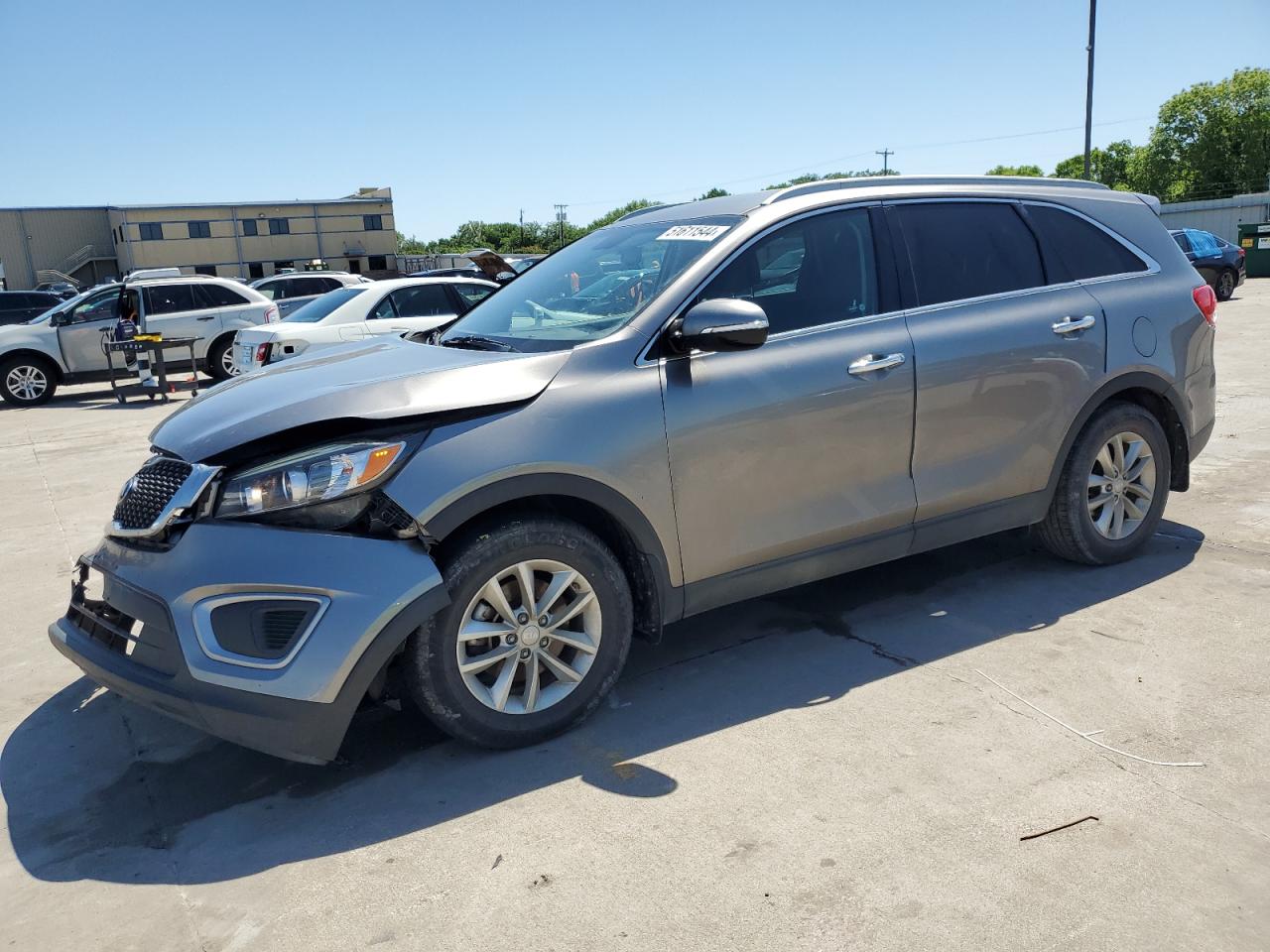 KIA SORENTO 2017 5xypg4a56hg229428