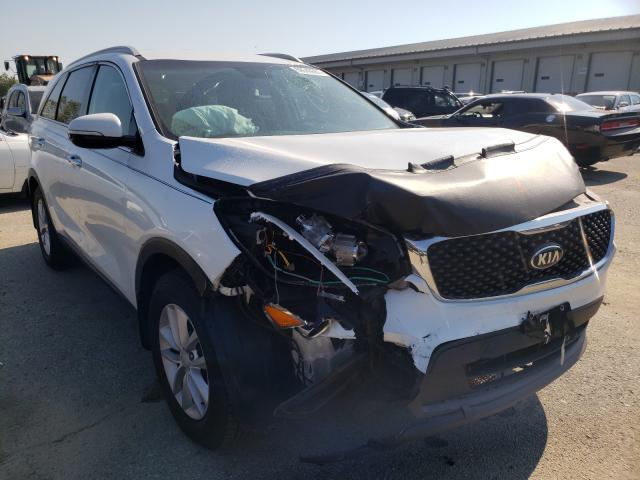 KIA SORENTO LX 2017 5xypg4a56hg298832