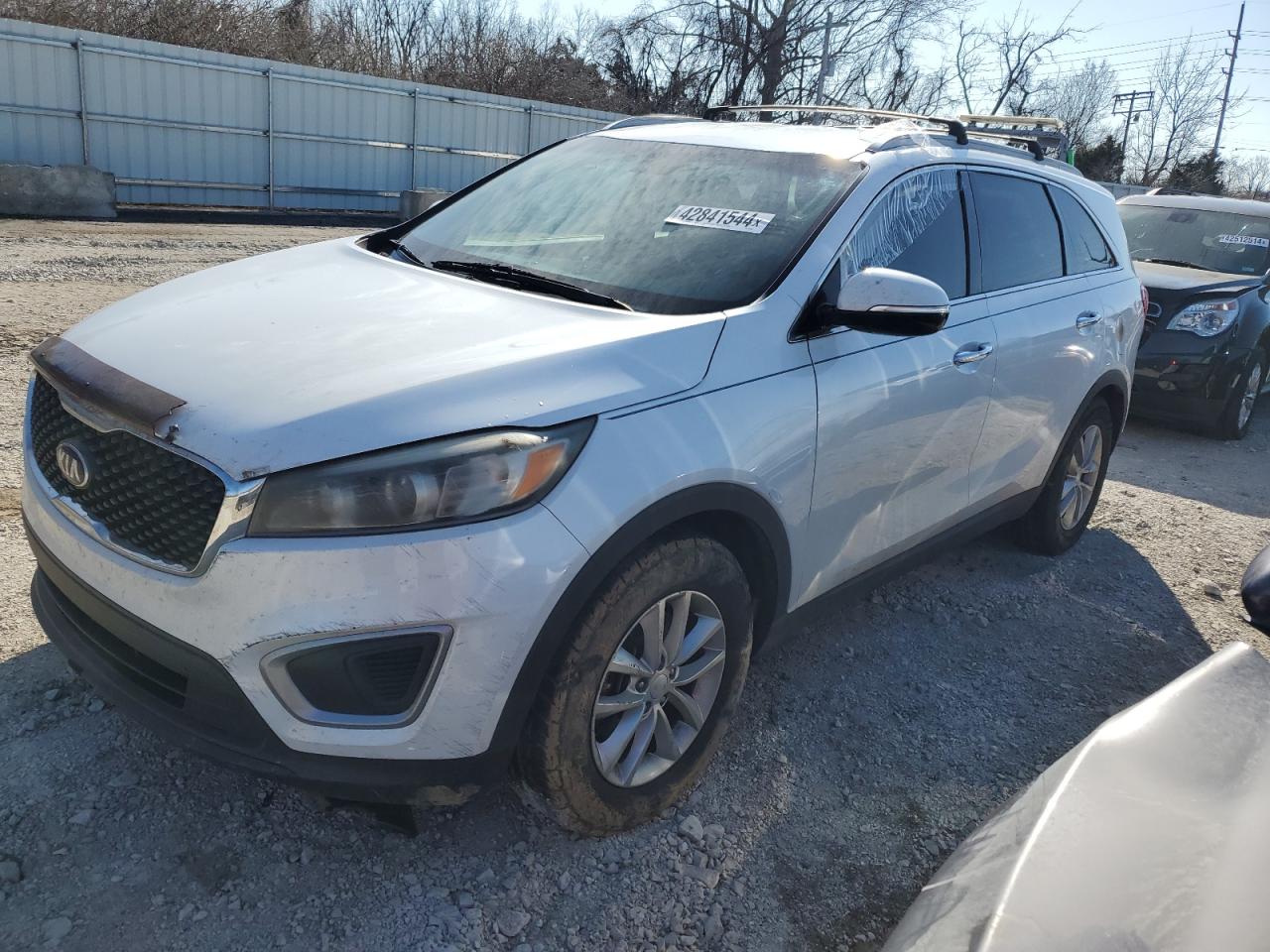 KIA SORENTO 2018 5xypg4a56jg405500