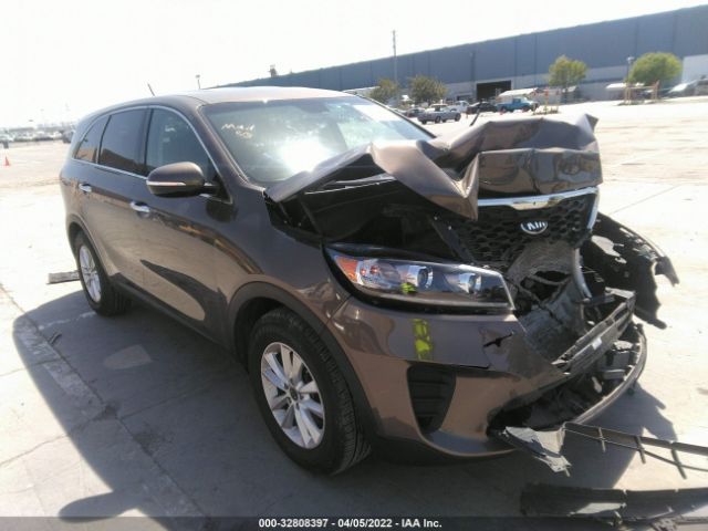 KIA SORENTO 2019 5xypg4a56kg488539