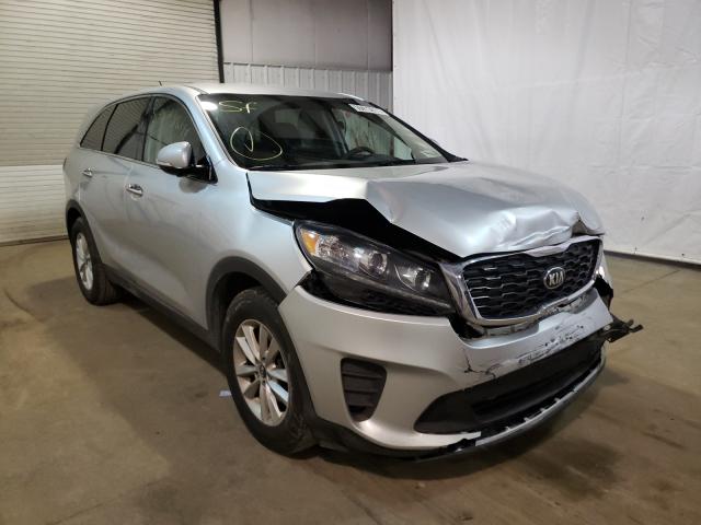 KIA SORENTO 2019 5xypg4a56kg489402